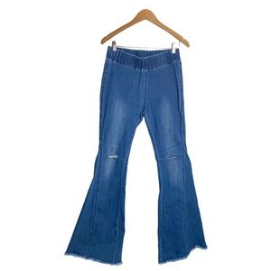 Oversized Bell Bottom Jeans Size Large